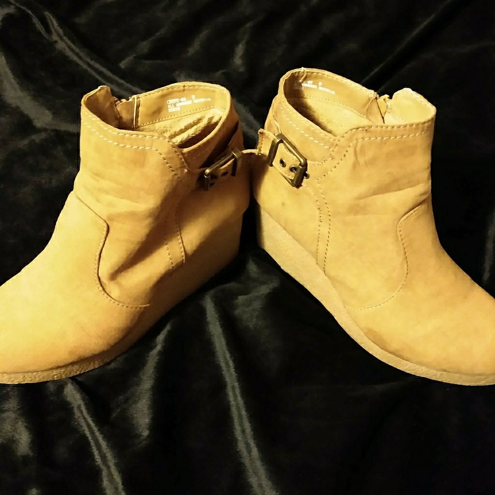 Bamboo wedges